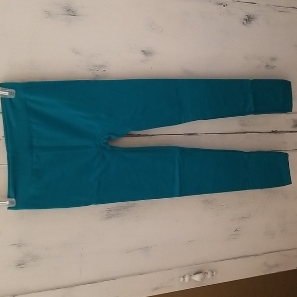 Basico simplewear Leggings - Picture 3 of 3